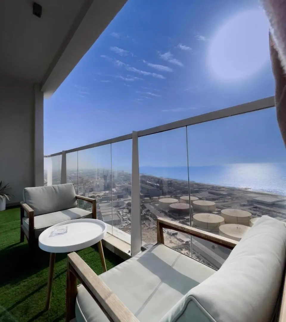 Higuest - New! Stunning Sea View Studio, Balcony, Pool Dubai